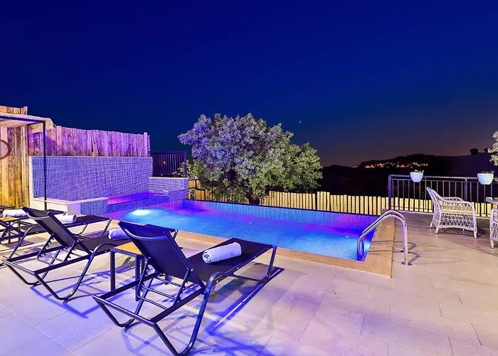 Вілла Gokseki 3 Bedroom Каш